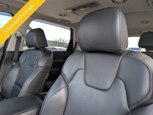 Used 2023 Kia Telluride S w/ S Sunroof Package image 11