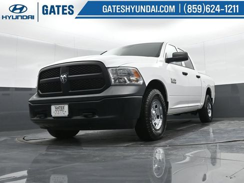 Used 2017 RAM 1500 Tradesman w/ Popular Equipment Group AWD/4WD image 43