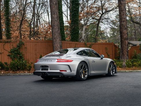 Used 2019 Porsche 911 GT3 image 8