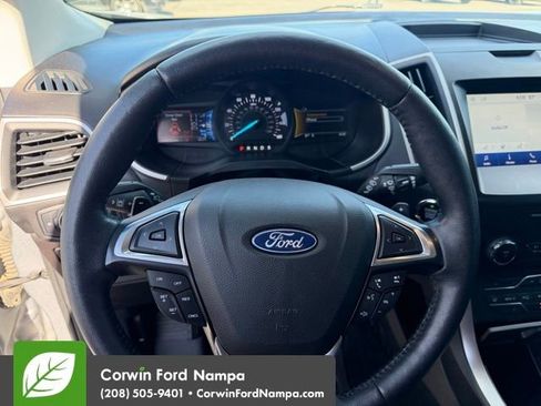 Used 2020 Ford Edge SEL w/ Cold Weather Package AWD/4WD image 11