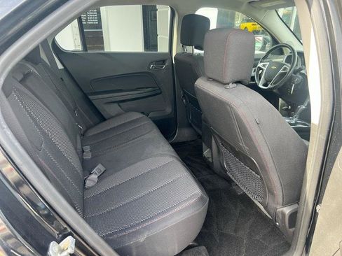 Used 2017 Chevrolet Equinox LT image 11