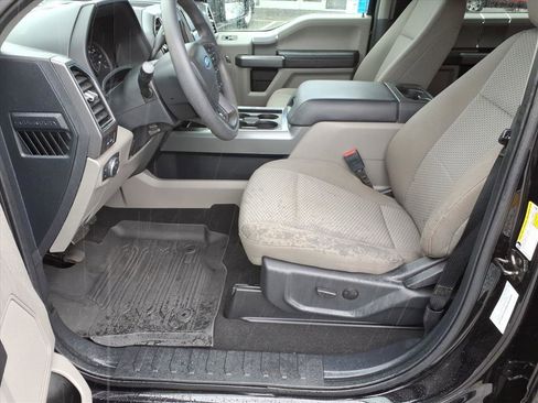 Used 2022 Ford F250 XLT w/ XLT Premium Package image 11