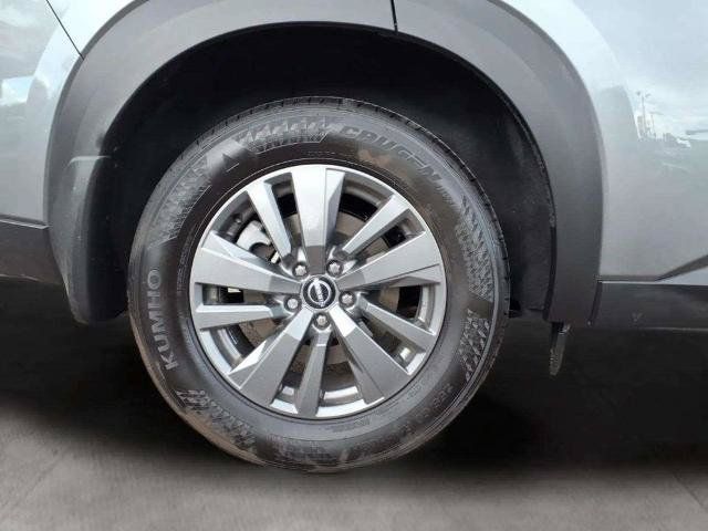 Certified 2026 Nissan Pathfinder SV FWD image 20