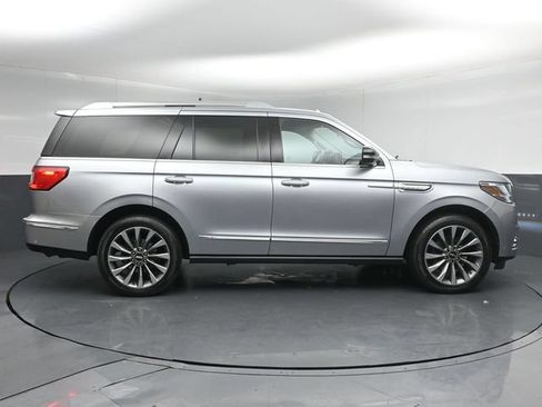 Used 2020 Lincoln Navigator Reserve w/ Luxury Package AWD/4WD image 8