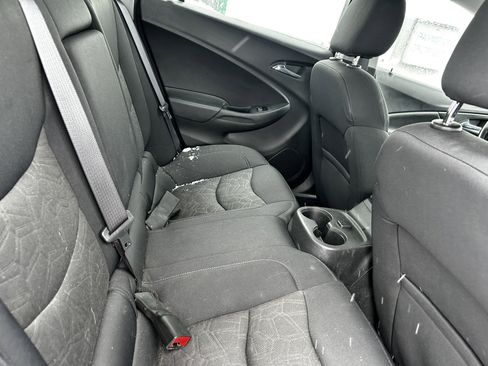 Used 2016 Chevrolet Volt LT w/ Comfort Package FWD image 11