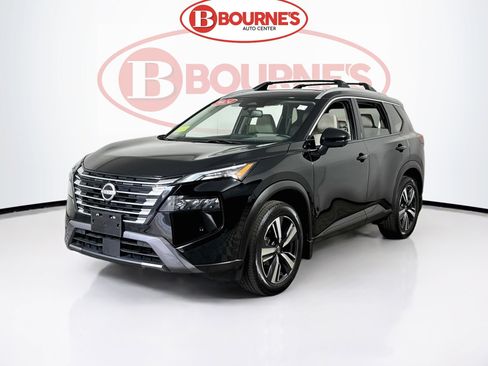 Used 2024 Nissan Rogue SL w/ SL Premium Package AWD/4WD image 7