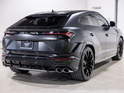 Used 2024 Lamborghini Urus S AWD/4WD image 9