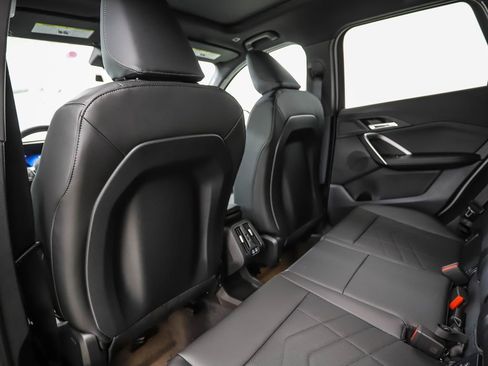 Used 2025 BMW X1 xDrive28i w/ Convenience Package image 21