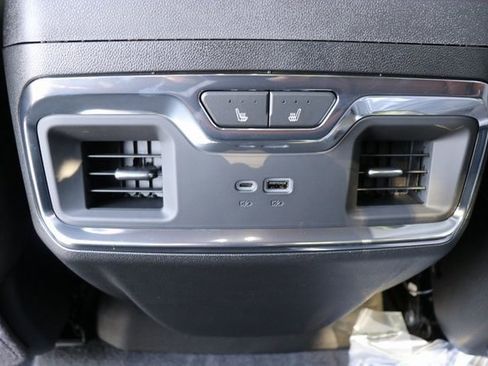 New 2026 GMC Sierra 1500 Denali Ultimate image 17