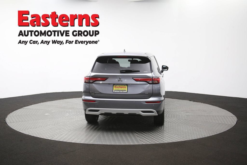 Used 2024 Mitsubishi Outlander SE AWD/4WD image 40