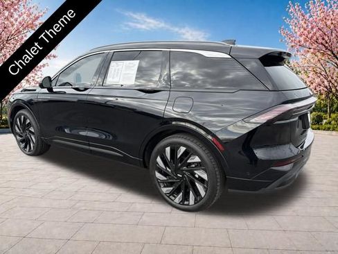 Certified 2024 Lincoln Nautilus Black Label w/ Jet Appearance Package (87T) AWD/4WD image 4
