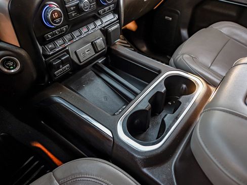 Used 2019 Chevrolet Silverado 1500 LTZ w/ LTZ Texas Edition image 26