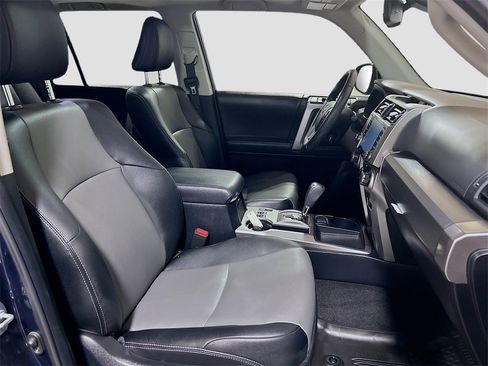 Used 2023 Toyota 4Runner SR5 Premium image 28