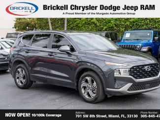 Used 2023 Hyundai Santa Fe SE video 3