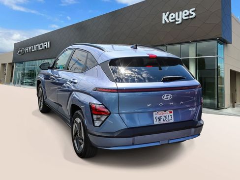 Certified 2024 Hyundai Kona SEL FWD image 7