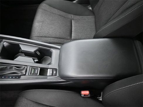 Used 2023 Honda Accord EX image 32