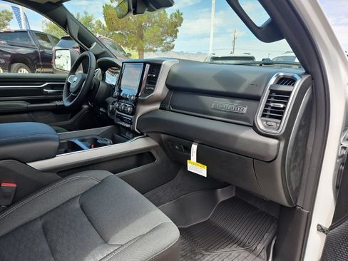 New 2026 RAM 1500 Big Horn AWD/4WD image 18