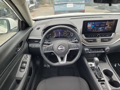 New 2026 Nissan Altima 2.5 SV w/ SV Special Edition Package AWD/4WD image 8