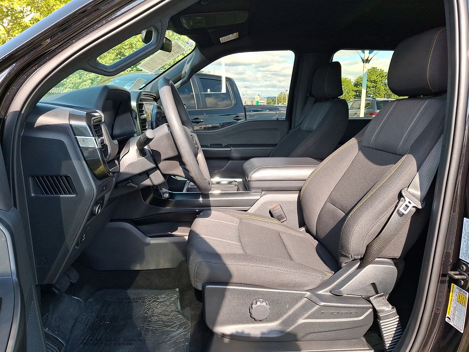 Used 2025 Ford F150 STX w/ Equipment Group 200A AWD/4WD image 14