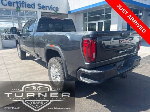 Used 2022 GMC Sierra 3500 Denali AWD/4WD image 3
