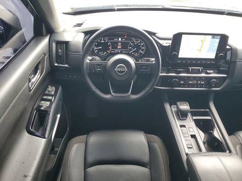 Certified 2024 Nissan Pathfinder SL w/ SL Premium Package FWD image 25
