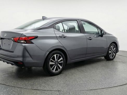 Used 2025 Nissan Versa SV FWD image 9
