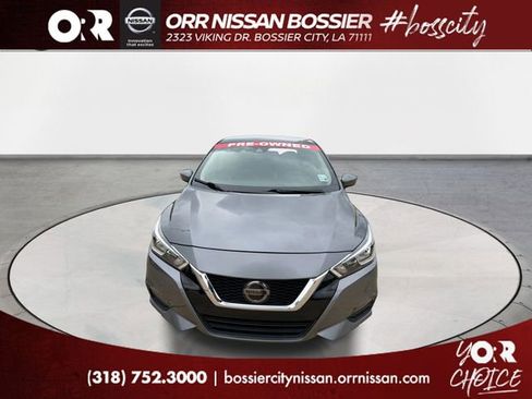 Certified 2021 Nissan Versa SV FWD image 1
