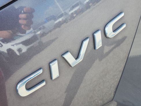 Used 2016 Honda Civic EX image 12