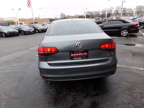 Used 2016 Volkswagen Jetta S FWD image 42