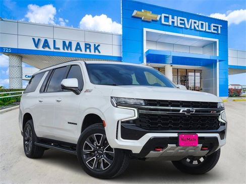 Used 2021 Chevrolet Suburban Z71 w/ Z71 Off-Road Package image 1