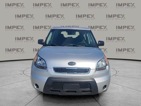 Used 2010 Kia Soul FWD image 8