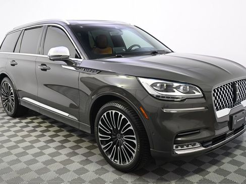 Used 2020 Lincoln Aviator Black Label w/ Class IV Trailer Tow Package AWD/4WD image 8