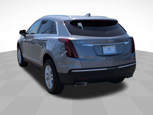 New 2025 Cadillac XT5 Luxury image 7