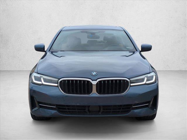 Used 2023 BMW 530e w/ Premium Package RWD image 2