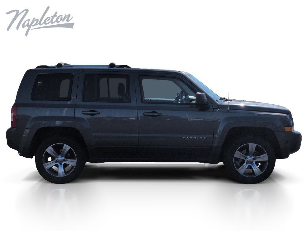 Used 2016 Jeep Patriot High Altitude AWD/4WD image 7