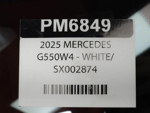Used 2025 Mercedes-Benz G 550 w/ Manufactur Interior Package image 38
