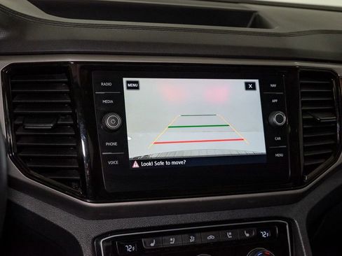 Used 2020 Volkswagen Atlas SEL R-Line AWD/4WD image 17
