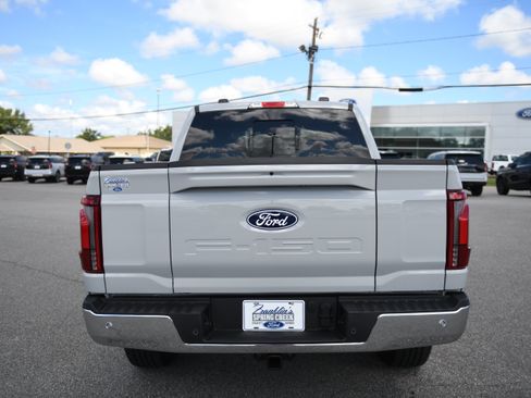 New 2026 Ford F150 Lariat w/ Equipment Group 502A High AWD/4WD image 8
