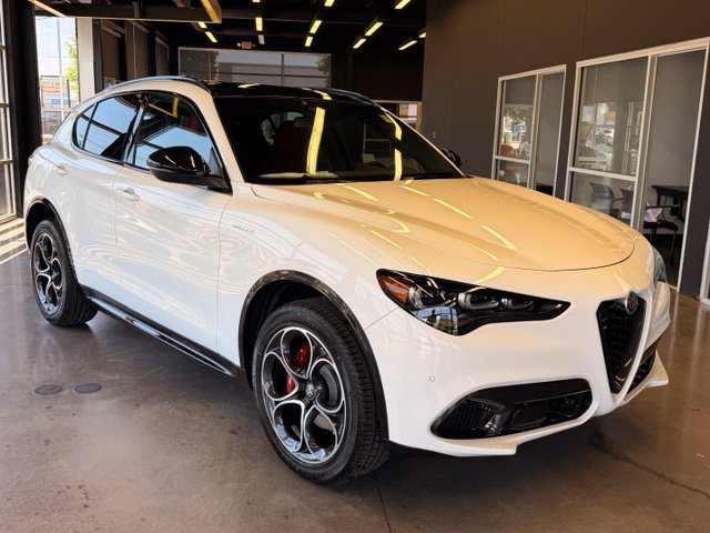 New 2026 Alfa Romeo Stelvio Sprint AWD/4WD image 6