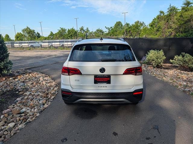 Used 2023 Volkswagen Taos S FWD image 4