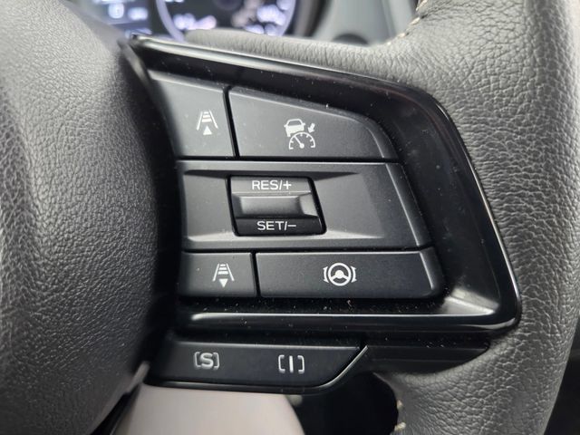 Used 2025 Subaru Forester Premium AWD/4WD image 37