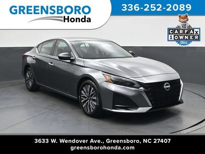Used 2024 Nissan Altima 2.5 SV