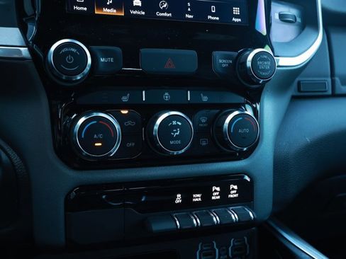 Certified 2022 RAM 1500 Big Horn AWD/4WD image 19