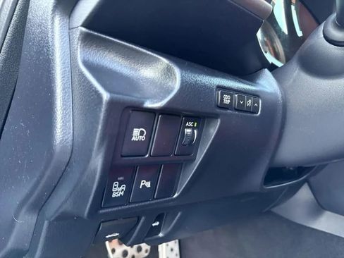 Used 2018 Lexus IS 300 F Sport w/ F Sport Package RWD image 28