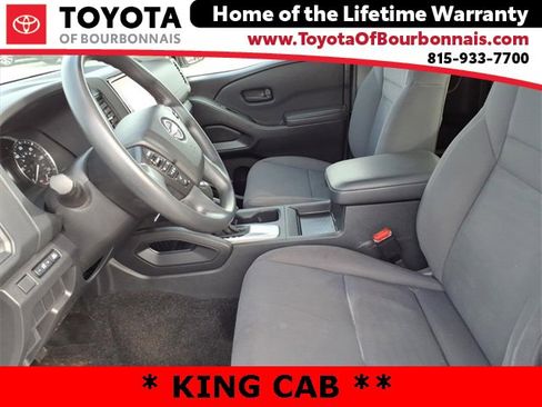 Used 2022 Nissan Frontier S image 13