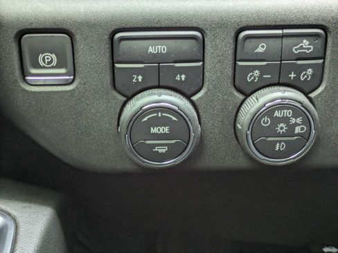 Used 2025 Chevrolet Silverado 1500 RST w/ RST All Star Premium Package AWD/4WD image 15