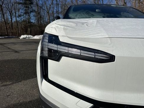 New 2026 Volvo EX30 Ultra w/ Protection Package Premier image 11