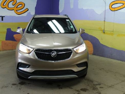 Used 2019 Buick Encore Preferred image 3