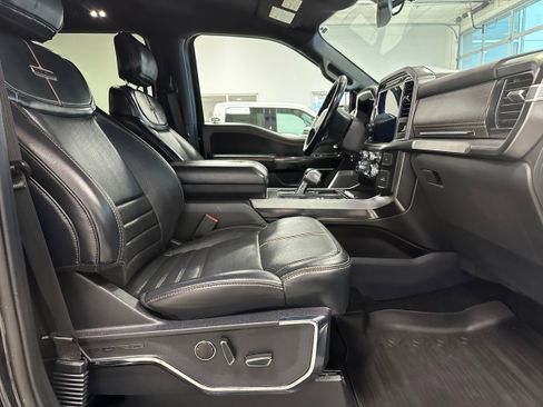 Used 2022 Ford F150 Platinum w/ Equipment Group 701A High image 16