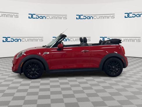 Used 2019 MINI Cooper S w/ Signature Upholstery Package FWD image 5